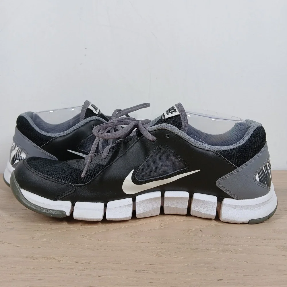 Nike Training Sneakers Mens 10 Black Gray Flex Experience Athletic Gym Shoes